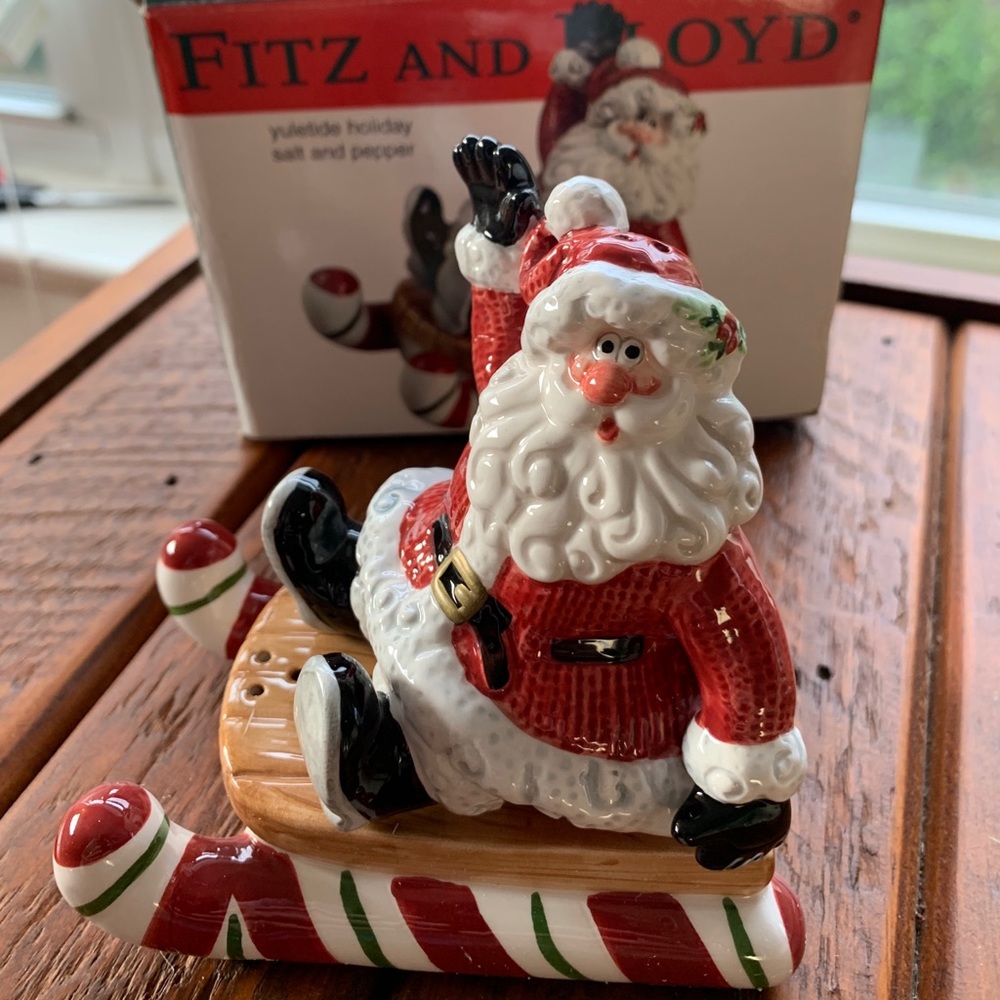 Salt and pepper shakers